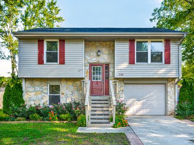 308 Glenbrook Dr