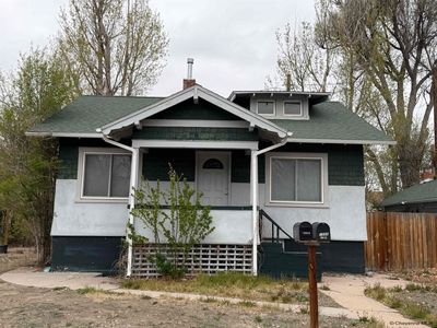1000 W 29th St
