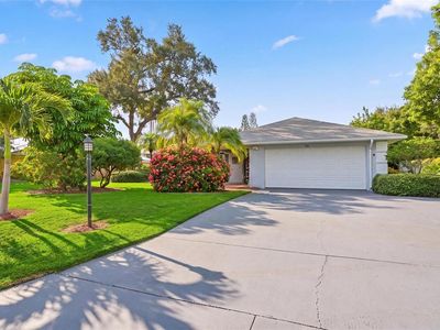 811 ALDERWOOD WAY