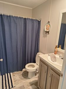 572 New Light Church Rd