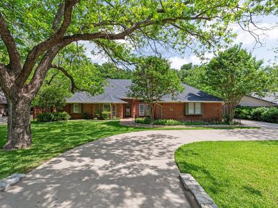 8808 Ravenswood Rd