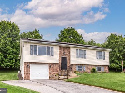 312 Inverness Close