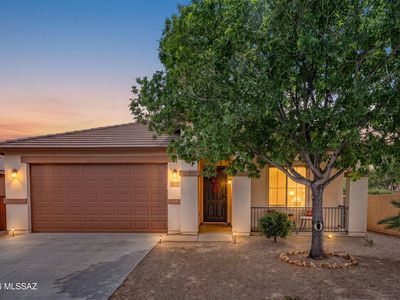 579 W Camino Sorpresa