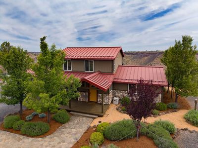 8680 SW Waterhole Pl
