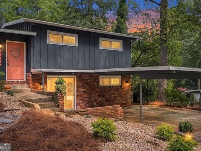 3656 Eaglerock Dr