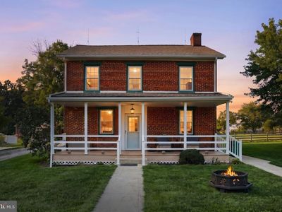 62 Narrow Dr