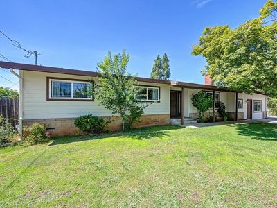 1333 Wesley Ln