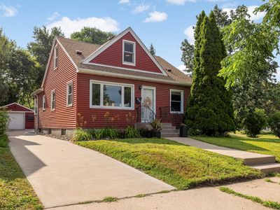 2914 Randolph St NE