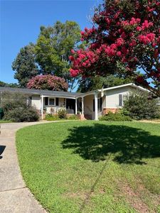 105 Glade Rd