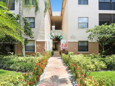 4350 NW 30th St APT 335