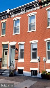2329 E Fletcher St