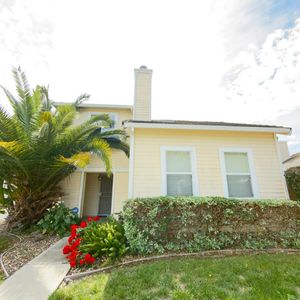 9233 Laguna Pointe Way