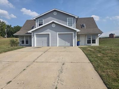 Property at 836 Walker Ct, Liberty, MO