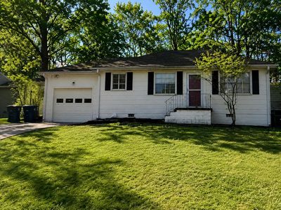 1422 Elm St