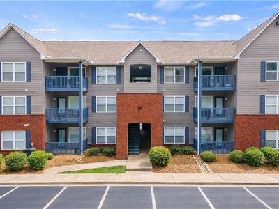 1114 S College St #9203