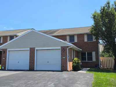 90 Lee Ann Ct