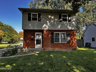 5906 Suzanne Dr