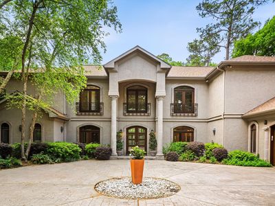 64 Saddlebrook Ln