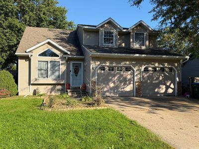 711 Marsha Ln