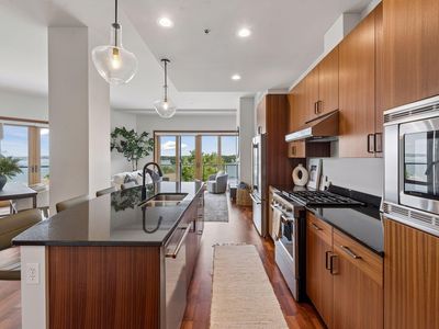 4201 Sunset Dr #N505