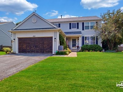 2913 Shetland Ln