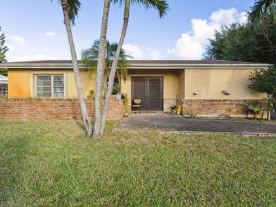 1712 High Ridge Road