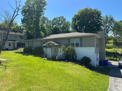 609 Clark Cir