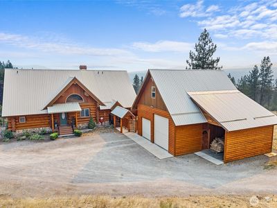 3259 B Highway 25 S