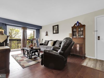 1 Summit Hill Ct APT B2