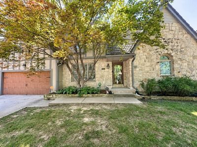 7716 Acuff Ln