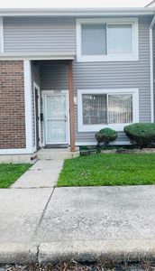 2223 Windsor Ln