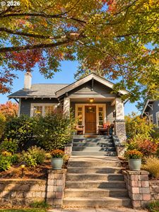 3244 NE 60th Ave