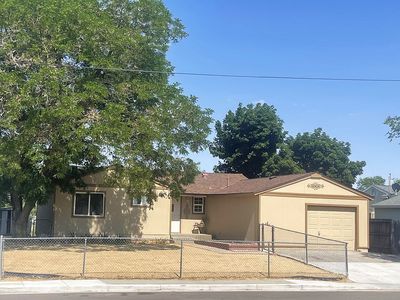 7690 Carlyle Dr