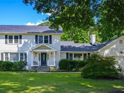 1220 Sherry Dr