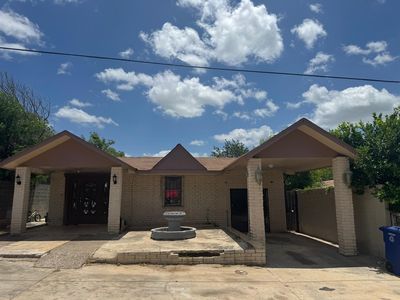 Property at 3415 S Buena Vista Ave, Laredo, TX