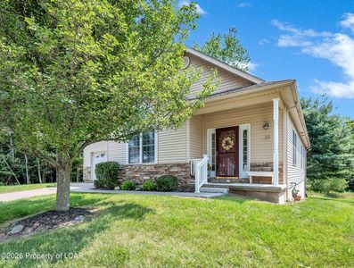 36 Greenbriar Dr