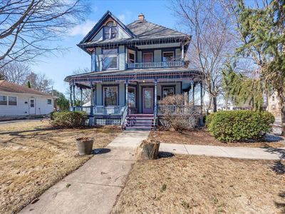 561 North Main Street
