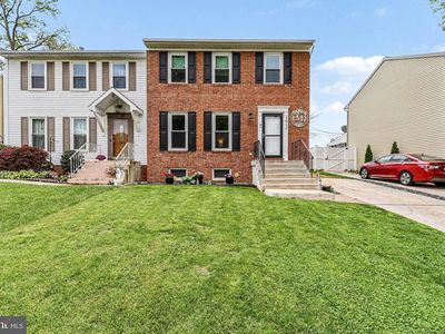 Property at 1011 Northfield Dr, Carlisle, PA