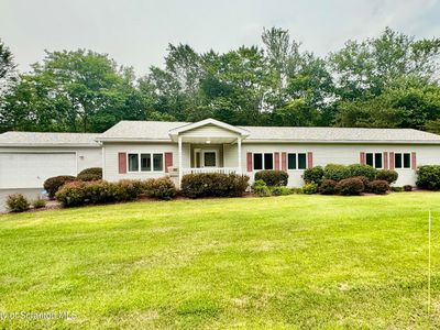 56 Linda Ln