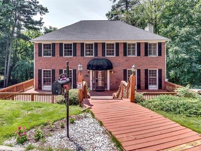 6963 Whispering Oaks Ct