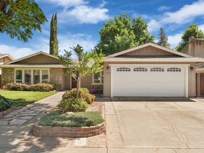 3600 Coye Oak Dr