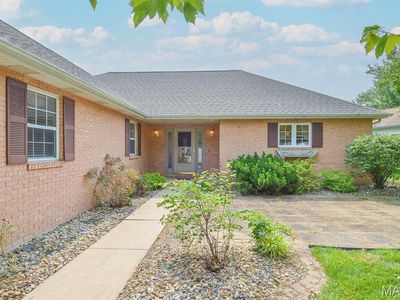 Property at 208 Cortner Dr, Smithton, IL