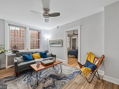 414 Seward Sq SE APT 104