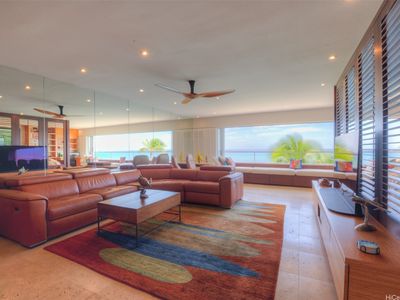 2895 Kalakaua Ave APT 502