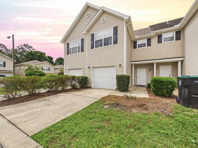 108 Farrah Ave