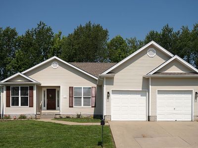 124 Donerail Dr