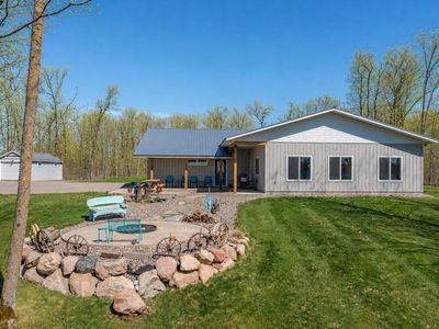22885 Rabbit Foot Ln
