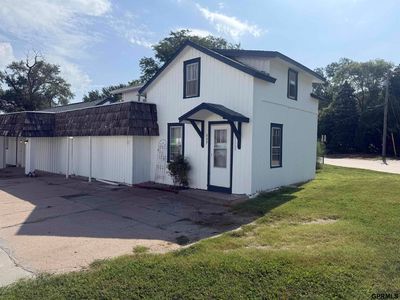 727 6th Hwy