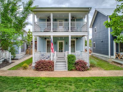 31 Redbud Ln