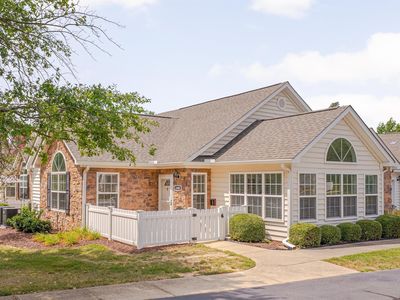 1169 Blue Bird Ln